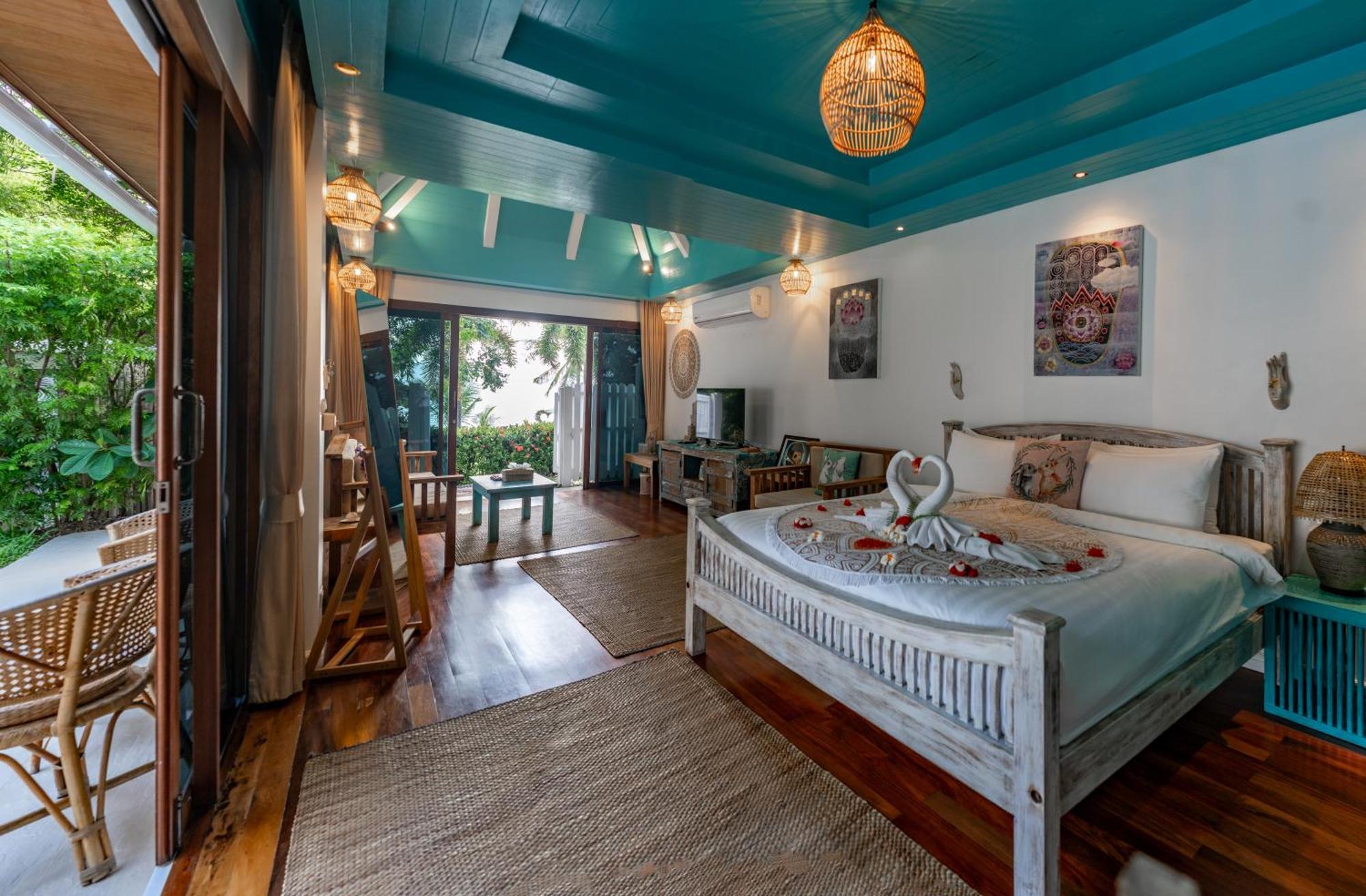 Soul Villas - Beachfront Private Pool Villas, Phuket Nature Retreat Panwa Beach Exterior foto
